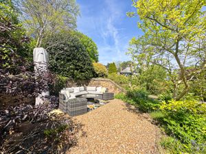 Photo 36- click for photo gallery